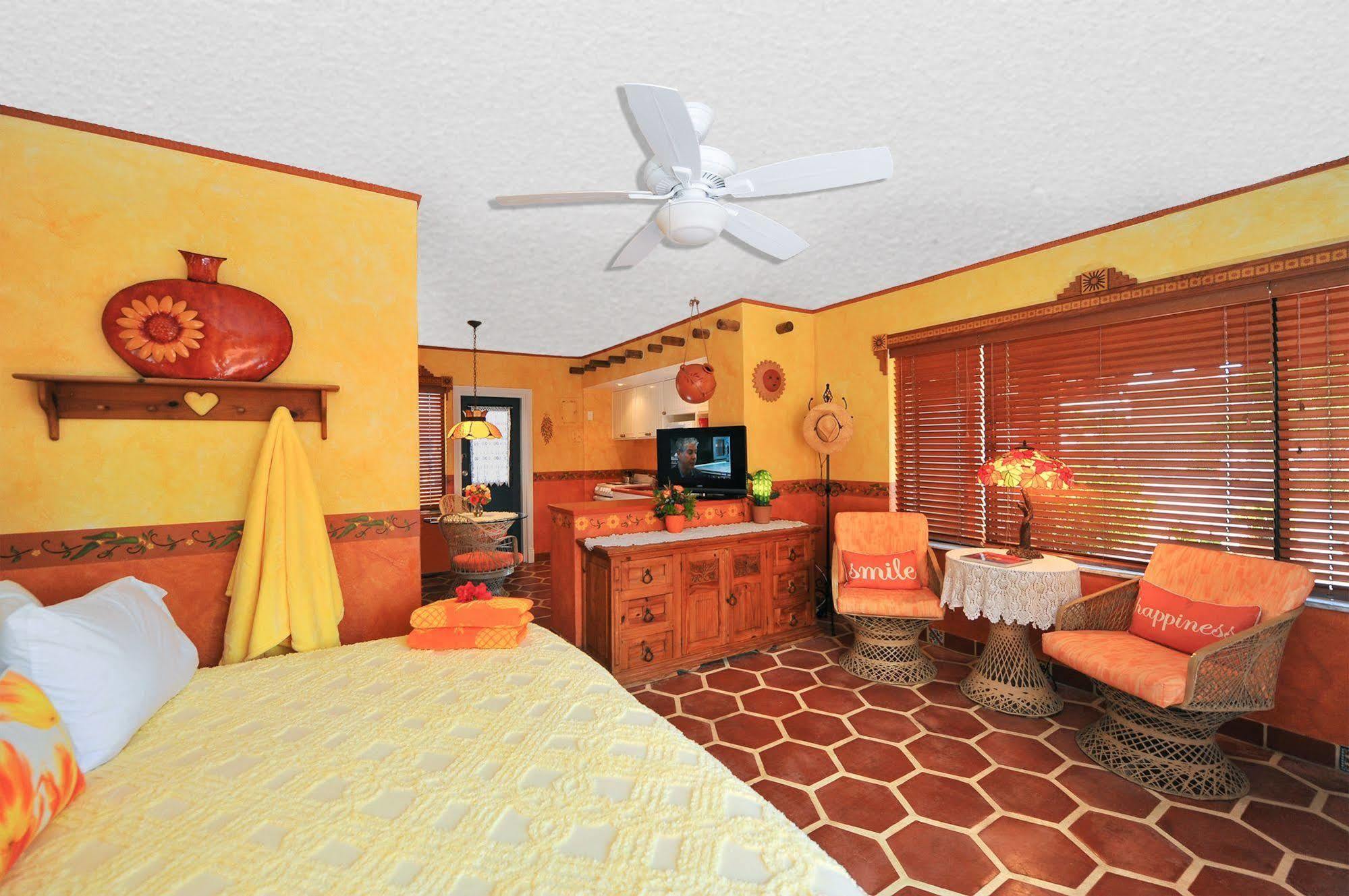 Blue Seas Courtyard Hotel Lauderdale-by-the-Sea Ngoại thất bức ảnh