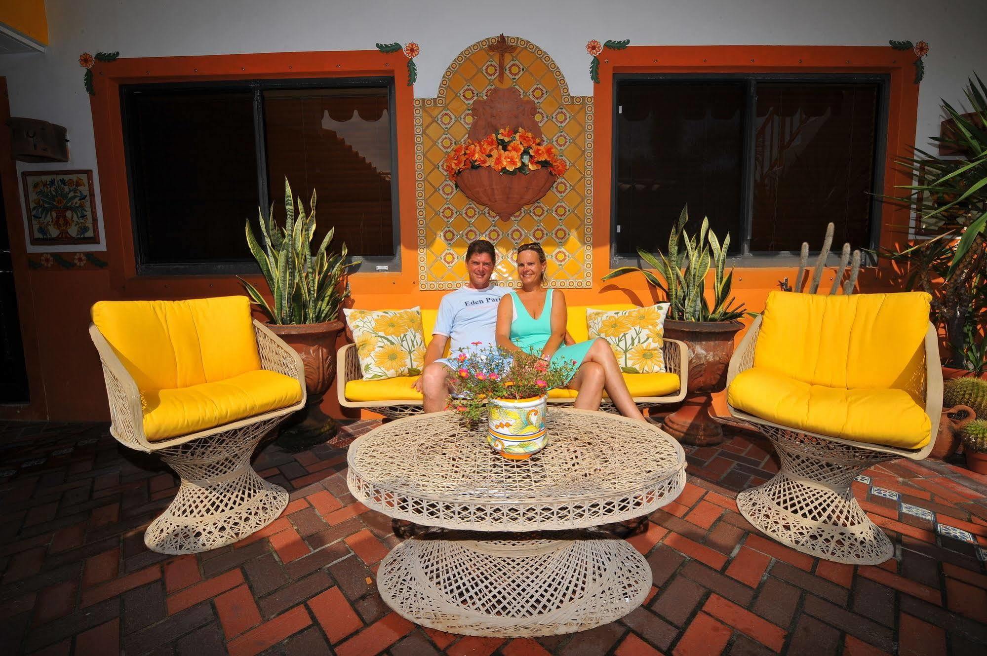 Blue Seas Courtyard Hotel Lauderdale-by-the-Sea Ngoại thất bức ảnh