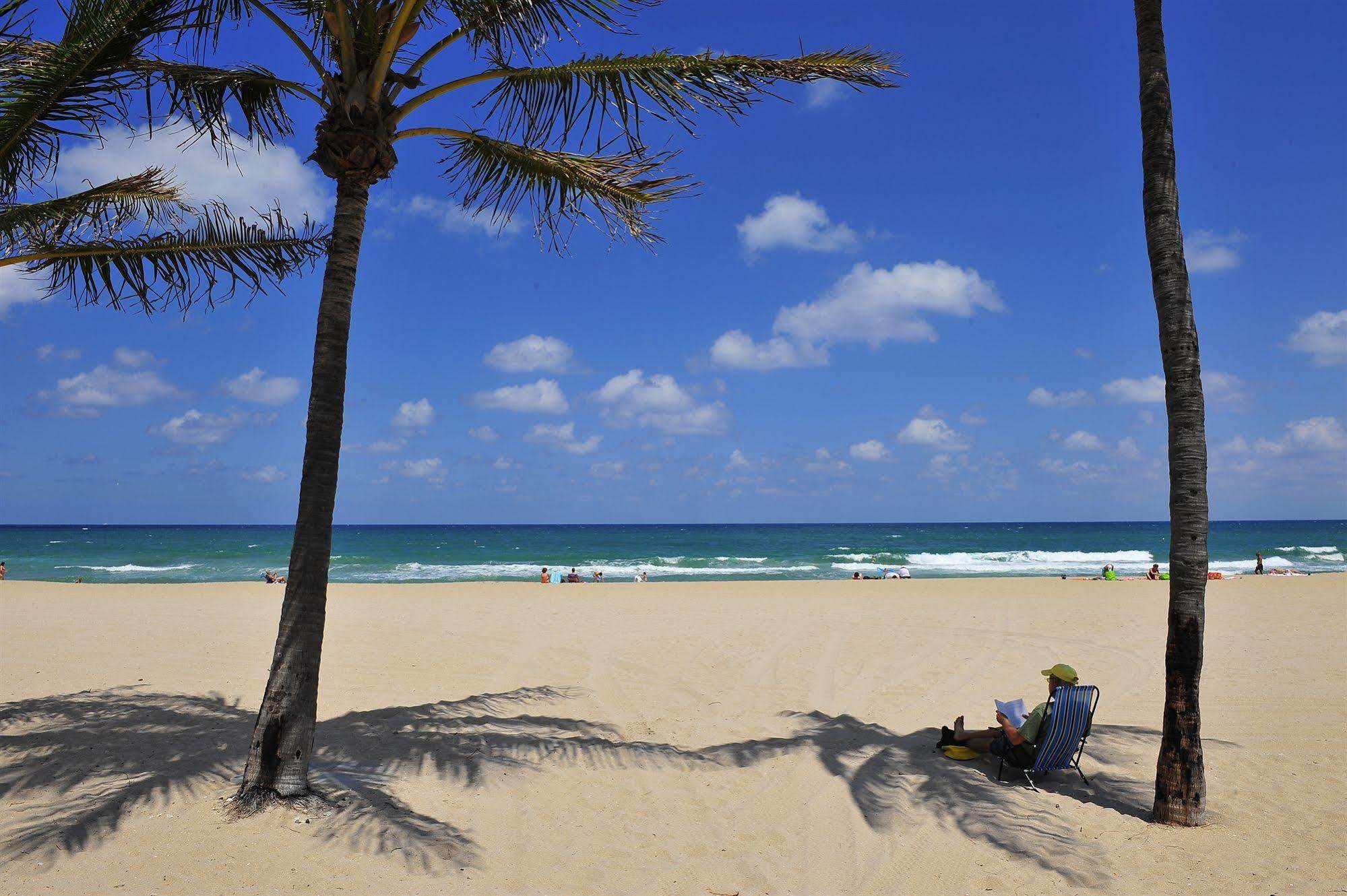 Blue Seas Courtyard Hotel Lauderdale-by-the-Sea Ngoại thất bức ảnh